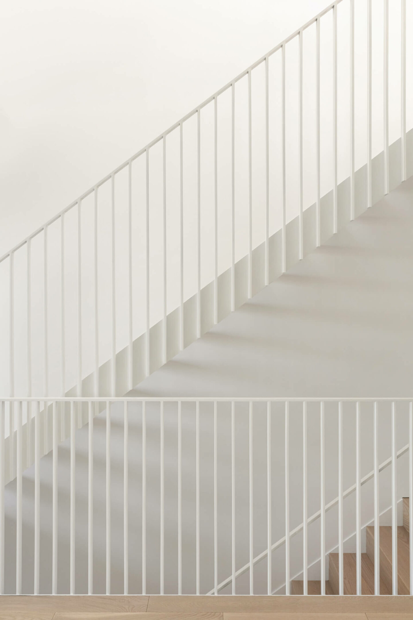 réaménagement complet plex escalier blanc scandinave minimaliste design intérieur sur mesure la shed architecture